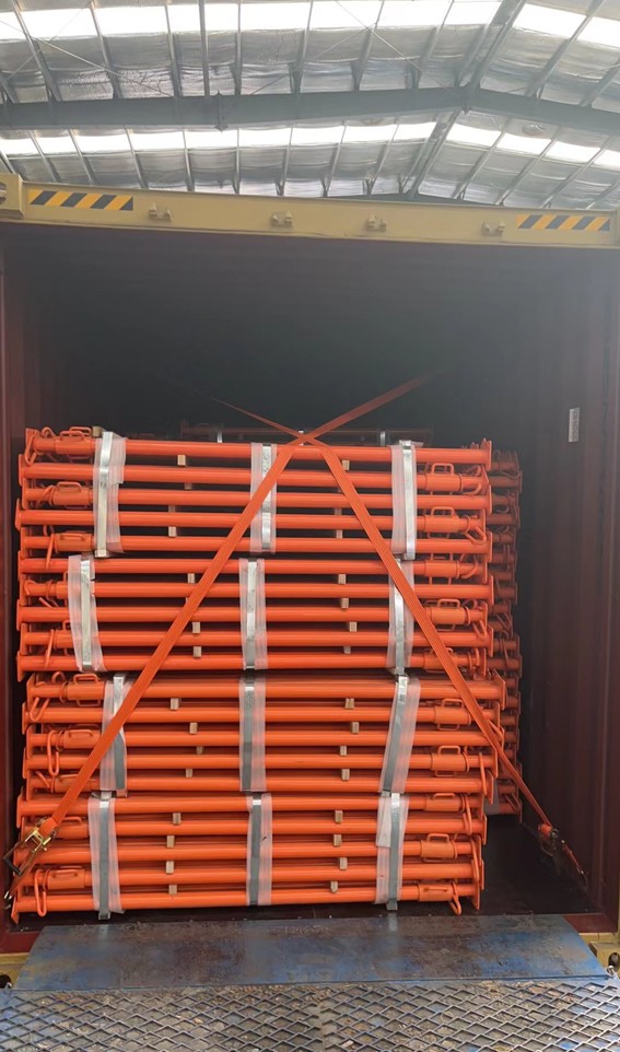 Case Study: Bridge Formwork Support with Adjustable Props
